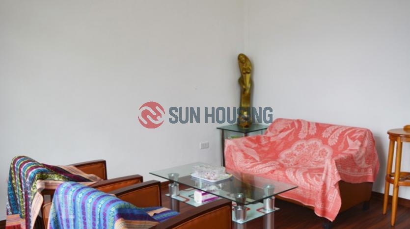 House in Tay Ho, Au Co | 3.5 floors and 4 bedrooms