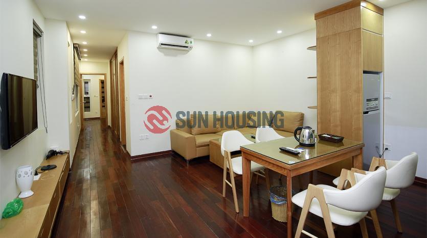 Serviced apartment in Tay Ho 90m2 for 2 bedrooms