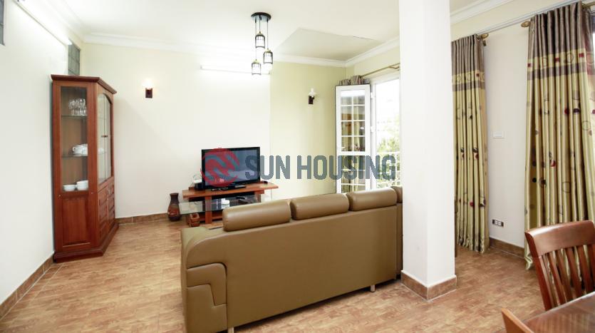 Large one-bedroom serviced apartment in Tay Ho with lake view