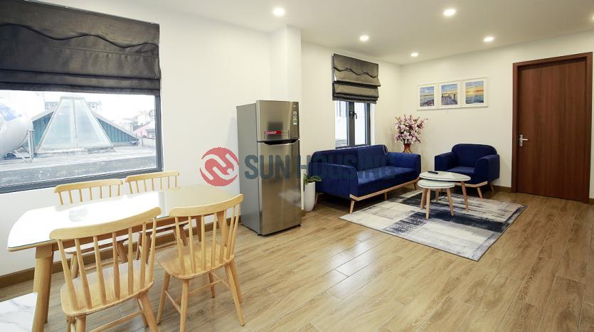 Into a new Westlake 1 bedroom apartment, bright and airy