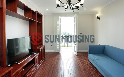 Large one-bedroom serviced apartment in Tay Ho, Xom Chua