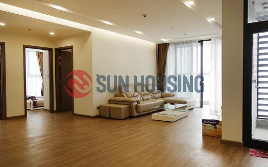 4-bedroom apartment for rent in Vinhomes Metropolis Hanoi