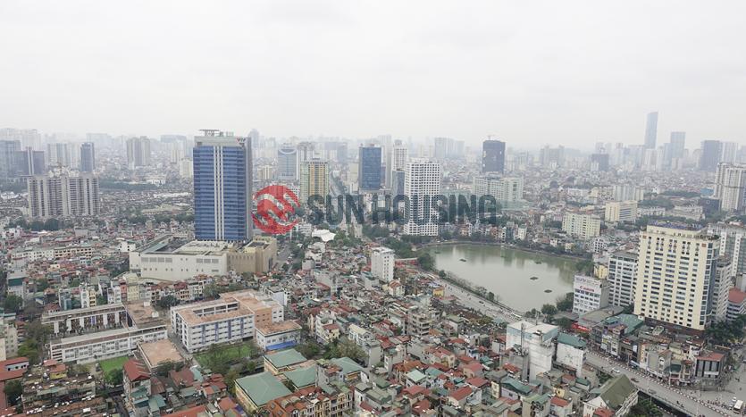 4-bedroom apartment for rent in Vinhomes Metropolis Hanoi