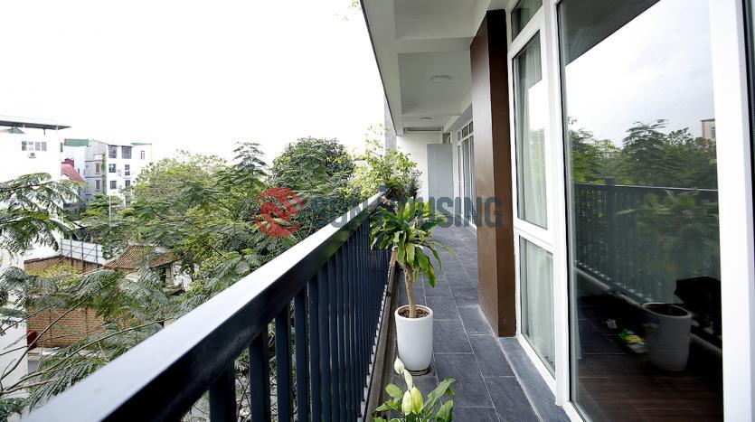 `Large 3 bedrooms apartment for rent in Tay Ho Hanoi