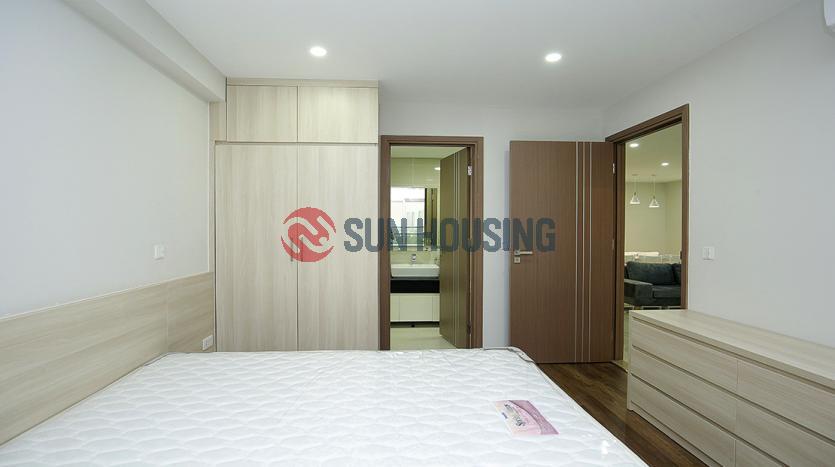 3-bedroom modern apartment for rent in Ciputra L3 building