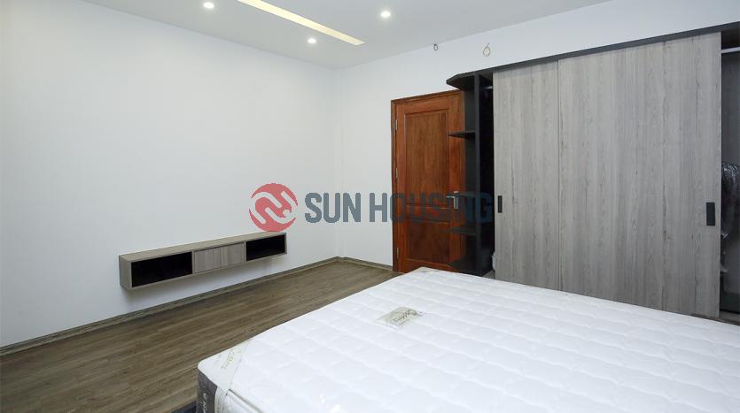 Large serviced apartment in Tay Ho with airy balcony