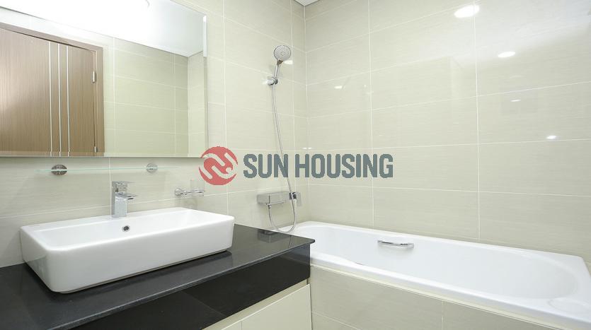 3-bedroom modern apartment for rent in Ciputra L3 building