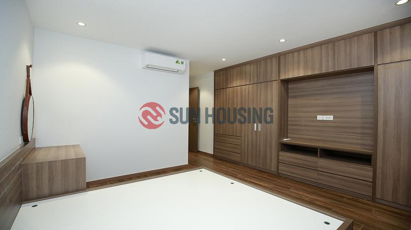 Apartment Ciputra L building high floor with 04 bedrooms