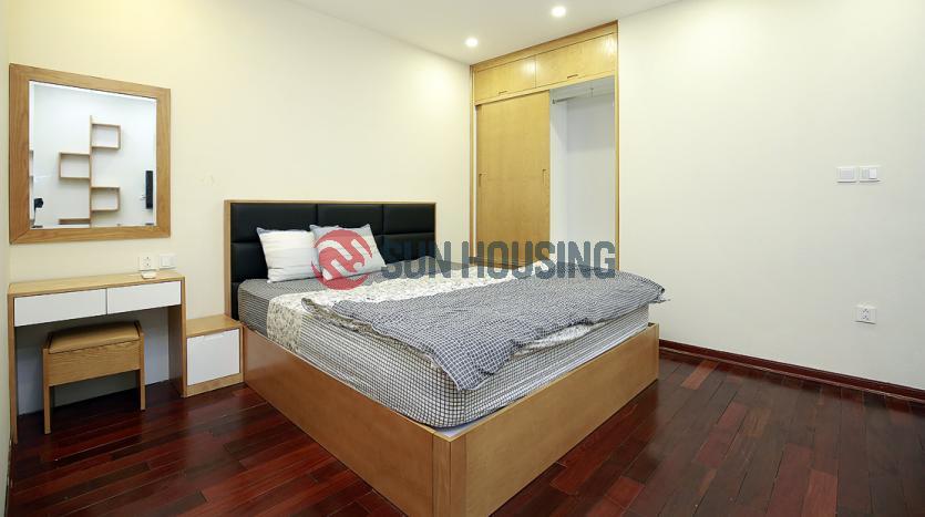 Serviced apartment in Tay Ho 90m2 for 2 bedrooms