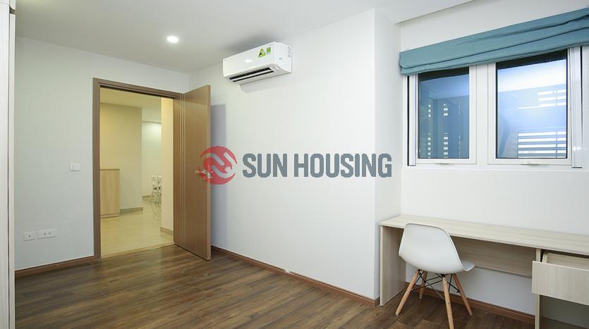 3-bedroom modern apartment for rent in Ciputra L3 building