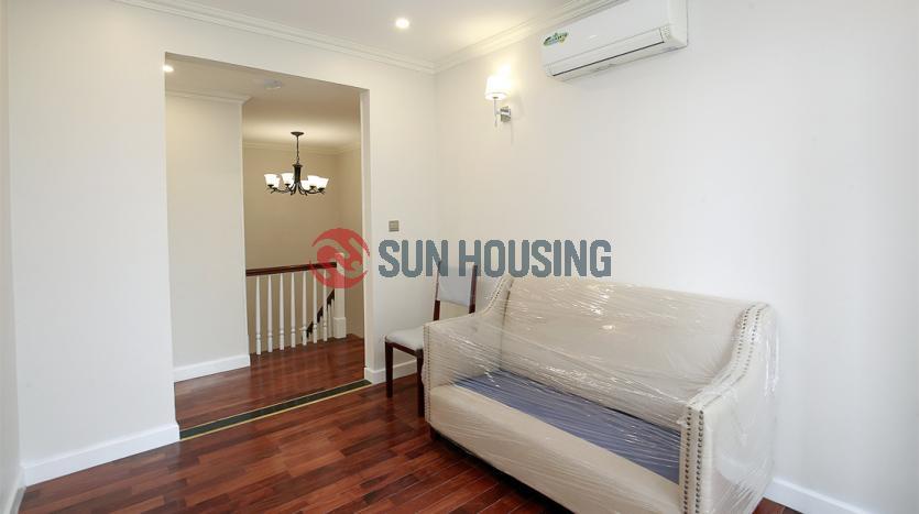 Duplex 4-beds serviced apartment for rent in Westlake Hanoi