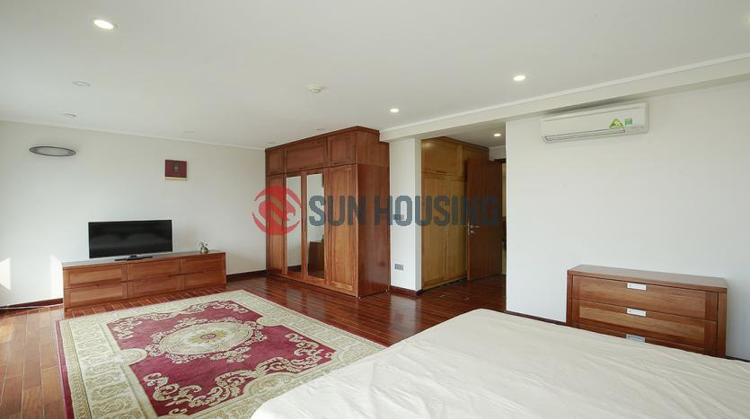 Apartment Ciputra Extremely spacious 154m2 for 03 bedrooms