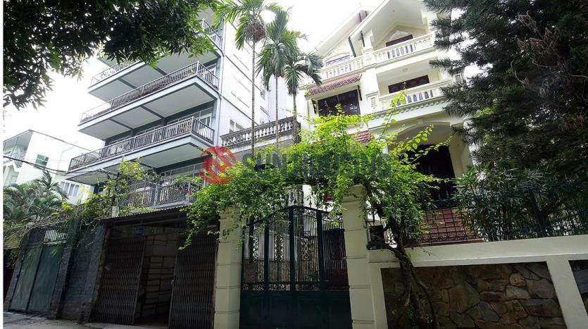 House for rent in Tay Ho Hanoi, 4 bedrooms French style