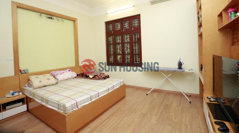 House in Tay Ho, Lac Long Quan with 4 floors, 4 bedrooms