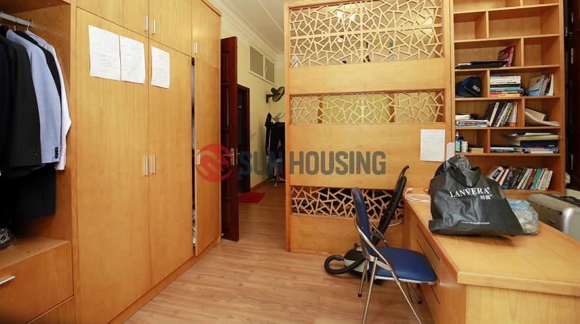 House in Tay Ho, Lac Long Quan with 4 floors, 4 bedrooms