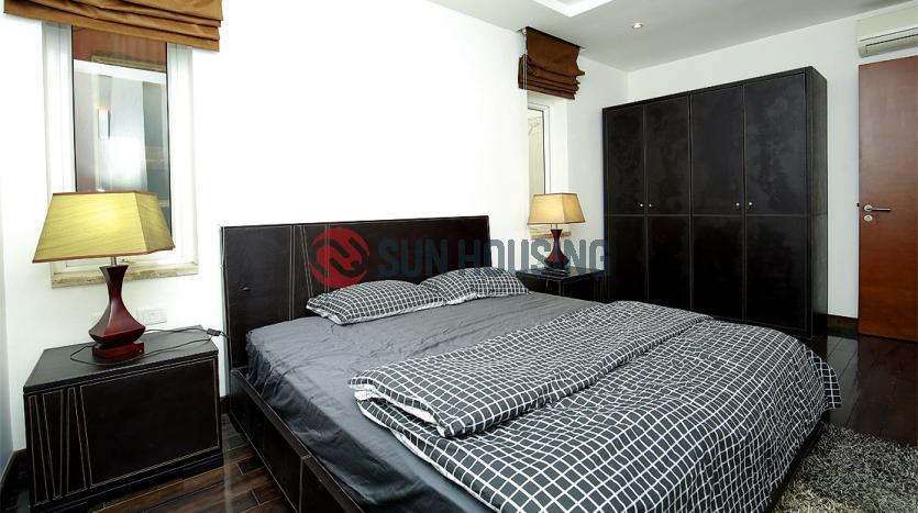 Extremely beautiful apartment three bedrooms Quang An, Westlake Hanoi