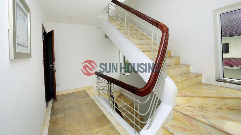 Extremely beautiful apartment three bedrooms Quang An, Westlake Hanoi