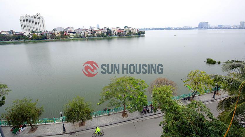 High-floor apartment three bedrooms Quang An, Westlake Hanoi