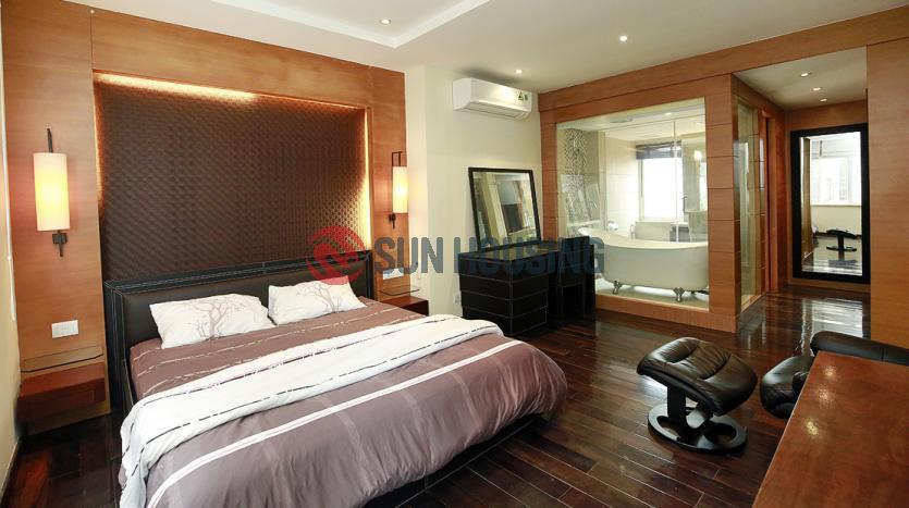 High-floor apartment three bedrooms Quang An, Westlake Hanoi