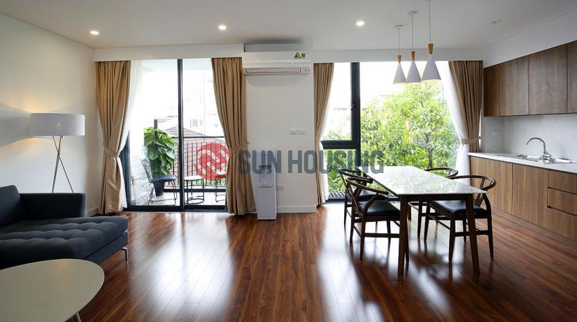 Apartment in Tay Ho with balcony with stylish coffee table