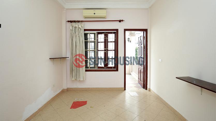 House for rent in Tay Ho Hanoi, 5 bedrooms $1000