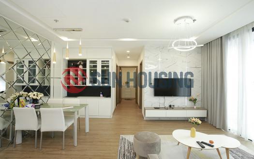 Apartment in Vinhomes Metropolis with large living space