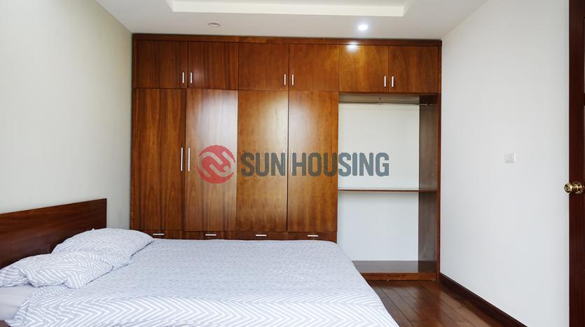 Serviced apartment Ba Dinh for rent 1br 50m2 570$