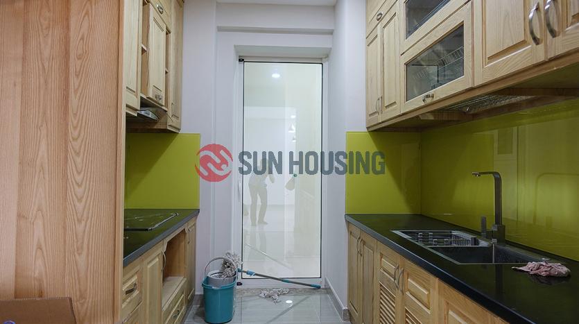 Unfurnished 03-bedroom apartment Ciputra Hanoi with inner lake view