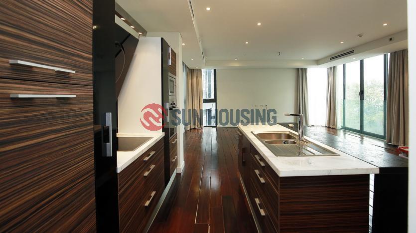 Apartment in Tay Ho 03 bedrooms with Westlake view