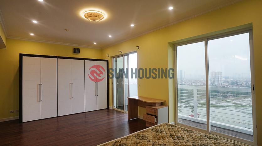 Good quality 3 bedroom Ciputra apartment in E5 Tower