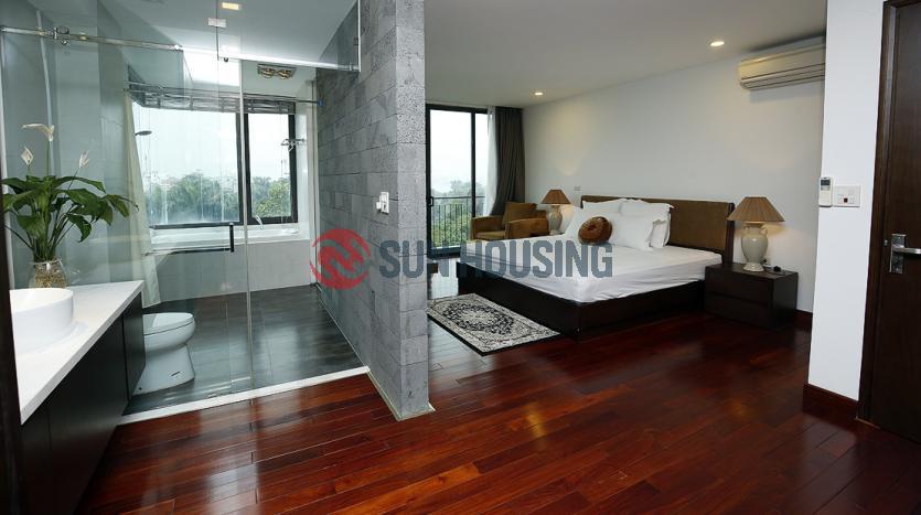 Stunning and luxurious apartment for rent with 04 bedrooms and full services