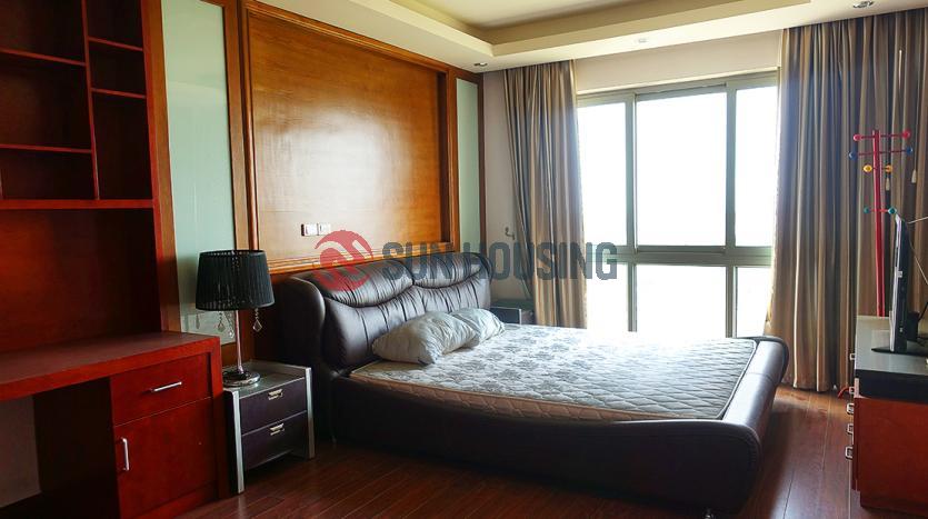 Apartment Ciputra Newly renovated on high floor 182m2