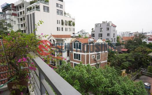 Serviced apartment Westlake Hanoi with car access