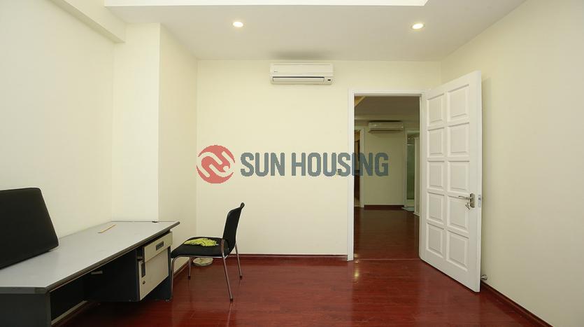 Apartment Ciputra High floor with large living area of 153 sqm