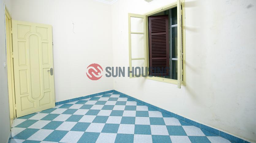 Large house for rent in Tay Ho Hanoi, 5 bedrooms $780