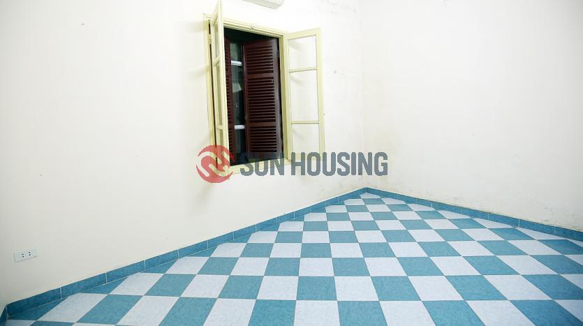 Large house for rent in Tay Ho Hanoi, 5 bedrooms $780