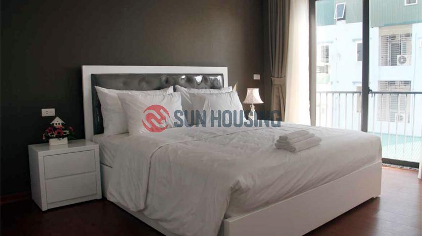 Two bedroom apartment Xuan Dieu Westlake Hanoi, brand new and tidy