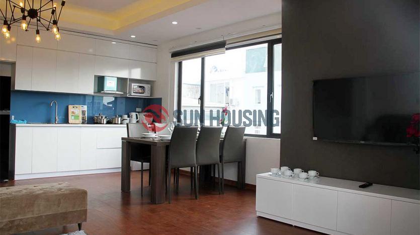 Apartment in Tay Ho Spacious with formal style and balcony