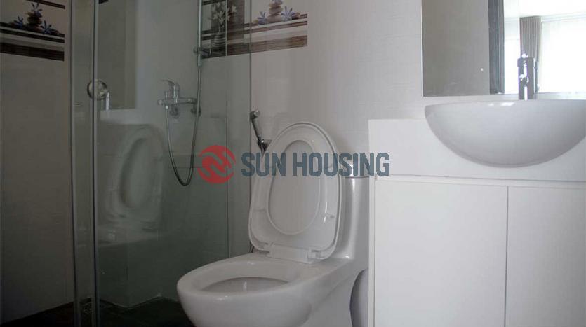Two bedroom apartment Xuan Dieu Westlake Hanoi, brand new and tidy