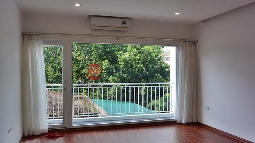 Newly 5 bedroom house in Tay Ho for rent | Partly-furnished