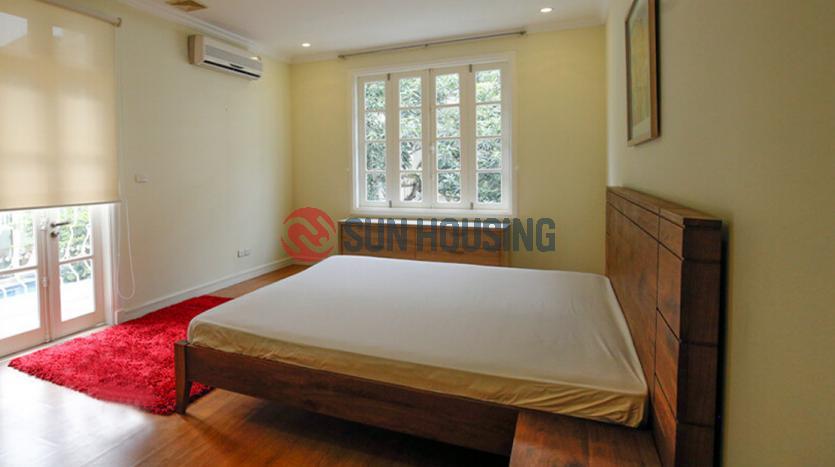 Ambassador size 4 bedroom Villa Westlake Hanoi for rent