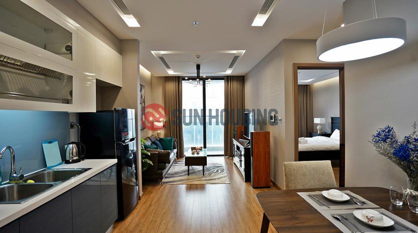 City view one-bedroom serviced apartment in Metropolis