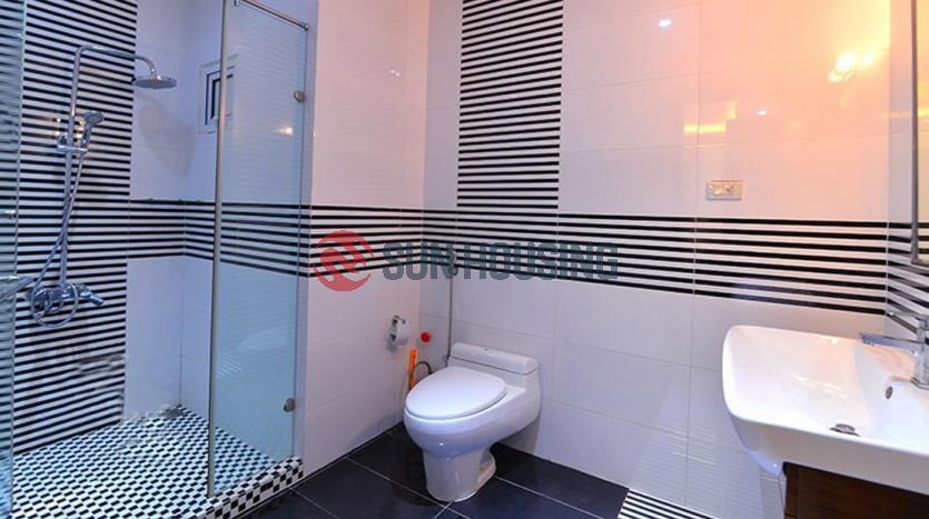 Lake view serviced 3 bedroom apartment Westlake Hanoi for rent