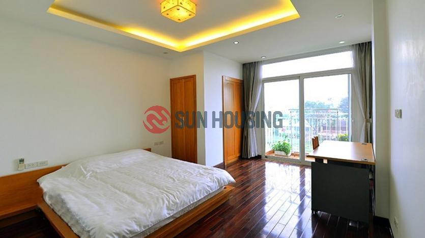 Lake view serviced 3 bedroom apartment Westlake Hanoi for rent