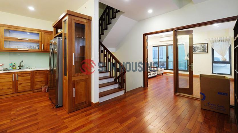 House Westlake Hanoi with 4brs in Tay Ho for rent