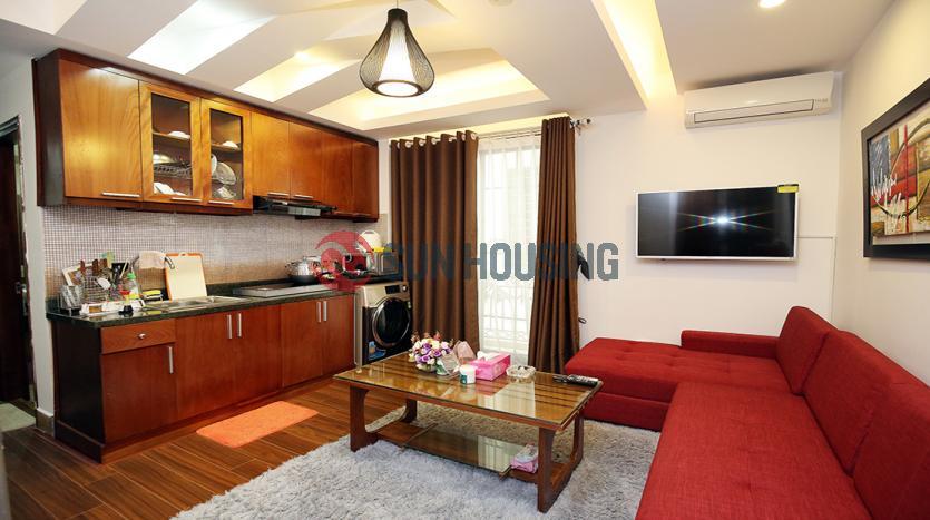 01-bedroom serviced apartment in Ba Dinh with balcony