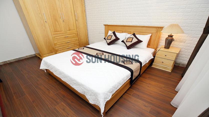 Well-arranged serviced apartment in Ba Dinh with balcony