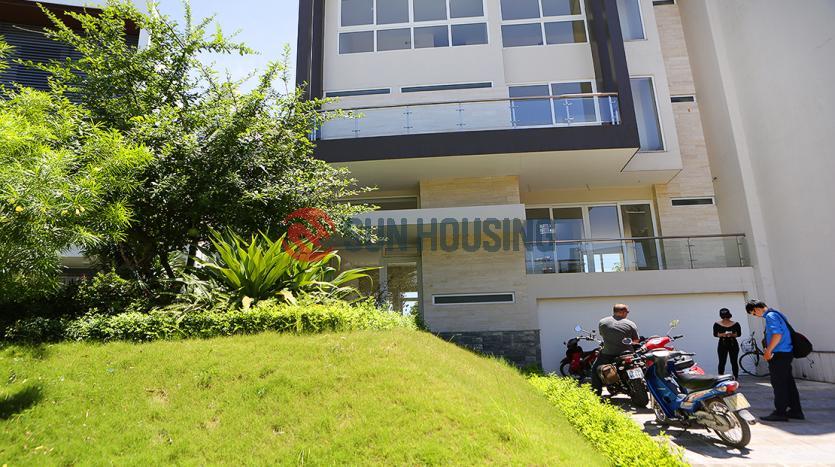 Ambassador villa in Ciputra for rent 05 bedrooms in Q Block