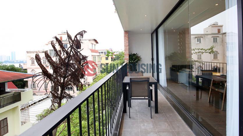 Gorgeous 02 bedroom apartment in the center of Westlake, Hanoi