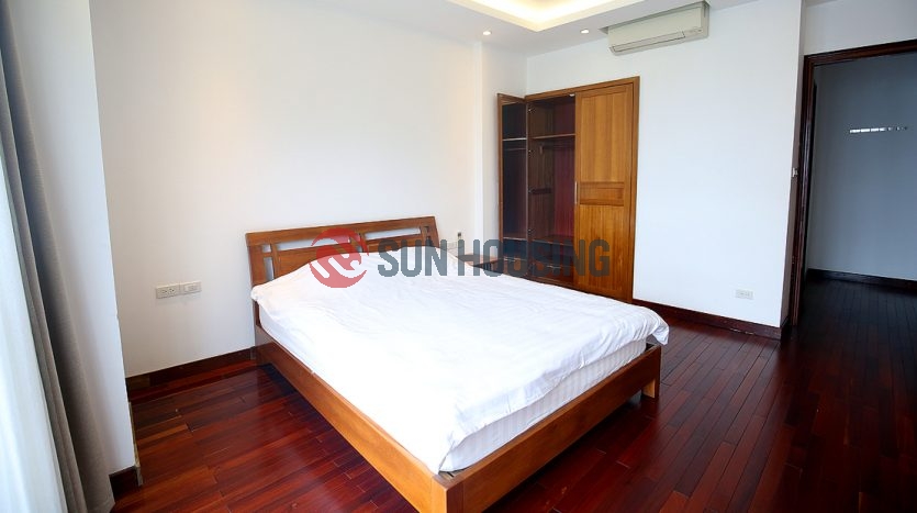 Lake view serviced apartment Westlake Hanoi, 3 bedrooms